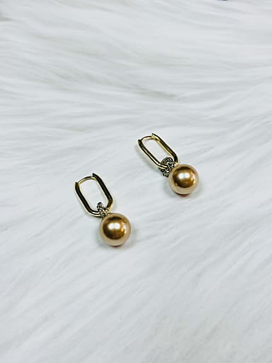 Brass Imitation Pearl Irregular Trend Huggie Earring