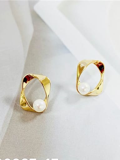 Brass Imitation Pearl Irregular Trend Stud Earring