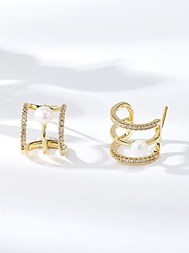 Brass Imitation Pearl Irregular Classic Stud Earring