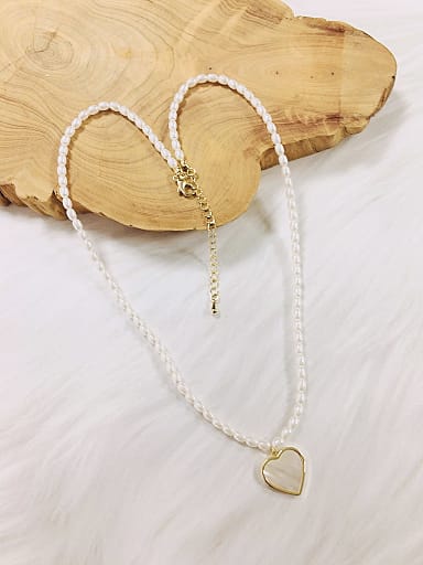 Brass Imitation Pearl Heart Trend Beaded Necklace