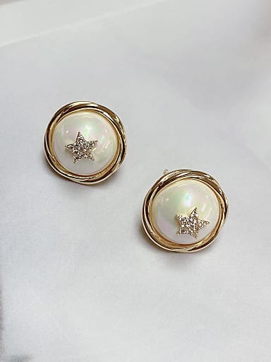 Brass Imitation Pearl Round Trend Stud Earring