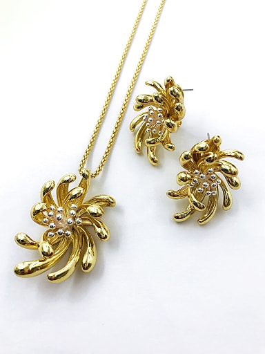 Trend Flower Zinc Alloy Earring and Necklace Set
