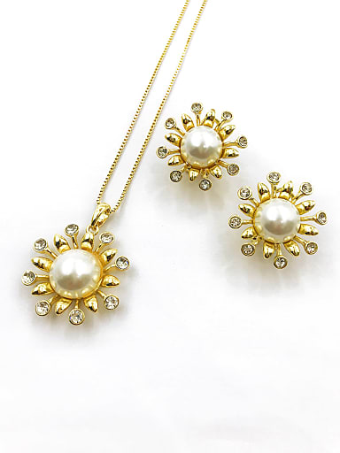 Trend Flower Zinc Alloy Imitation Pearl White Earring and Necklace Set