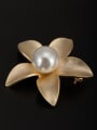 thumb Model No XX04435 Personalized Gold Plated White Flower Pearl Lapel Pins & Brooche 0