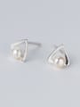 thumb All-match Triangle Shaped Artificial Pearl Stud Earrings 0