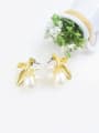 thumb Temperament Tree Branch Artificial Pearl Earrings 1