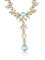 thumb Exquisite 18K Gold Plated Flower Artificial Pearl Necklace 0