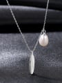 thumb Sterling silver leaf shaped natural freshwater pearl necklace 2
