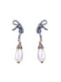 thumb Bow Artificial Pearls drop earring 0