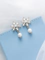 thumb Alloy With Platinum Plated Simplistic Snowflake Drop Earrings 1