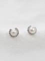 thumb Fashion White Freshwater Pearl Round Silver Stud Earrings 0