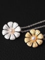 thumb Eight Petal Flower Clavicle Necklace 2