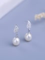 thumb Fashion Shell Pearl Shiny Zirconias-studded Leaf 925 Silver Stud Earrings 0
