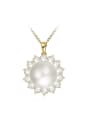 thumb Exquisite Flower Shaped Artificial Pearl Necklace 0