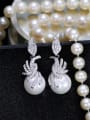 thumb Elegant Western Style Fashion Shell Pearls Drop Earrings 2