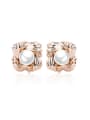 thumb Women Personality Pearl stud Earring 0