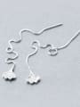 thumb Women All-match Leaf Shaped S925 Silver Line Earrings 1