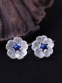 thumb Temperament Plum Blossom Crystal earring 2