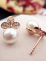 thumb 2018 Fashion Freshwater Pearl Flower-shaped stud Earring 2