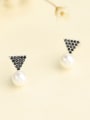 thumb Fashion triangle Shaped Pearl cuff earring 2