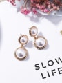thumb Alloy With Gold Plated Fashion Round  Imitation Pearl Earrings 0