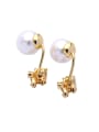 thumb Personality Temperament Fashionable Artificial Pearls Stud Earrings 3