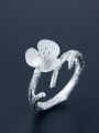 thumb Temperament Flower Shaped Shell S925 Silver Ring 0