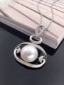 thumb Exaggerated Freshwater Pearl Oblate Necklace 1