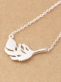 thumb Leaf Necklace 1