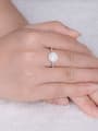 thumb Women Round-shaped Engagement Ring 1