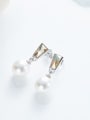 thumb Fashion Freshwater Pearl austrian Crystal Stud Earrings 2