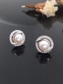 thumb Fashion Freshwater Pearl Round stud Earring 0