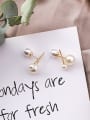 thumb Alloy With Gold Plated Fashion Ball  Imitation Pearl Stud Earrings 1