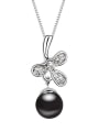 thumb Exquisite Imitation Pearl Shiny Crystals-studded Leaf Alloy Necklace 4