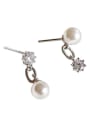 thumb Sterling silver Austrian pearl zircon asymmetrical earrings 2