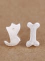 thumb Puppy Bone Asymmetry stud Earring 0