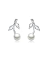 thumb Shell Pearls Valentine's Day Gift Silver Stud Earrings 0