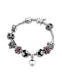 thumb Charming Heart Shaped Rhinestone Beaded Bracelet 0