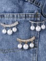 thumb Alloy With Artificial Pearl  Simplistic Irregular Brooches 1