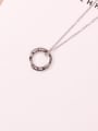 thumb Round Pendant Fashion Clavicle Necklace 3