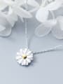 thumb Sterling silver daisy flower necklace 0