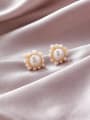thumb Alloy With Gold Plated Simplistic Flower Stud Earrings 2
