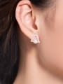thumb Simple Freshwater Pearl Triangle stud Earring 1