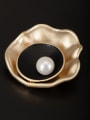 thumb Gold Plated Round Pearl Lapel Pins & Brooche 0