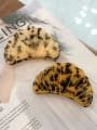 thumb Cellulose Acetate Minimalist Scallop shell Jaw Hair Claw 2