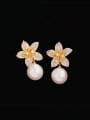 thumb Brass Cubic Zirconia Flower Trend Cluster Earring 2