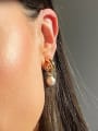 thumb Brass Imitation Pearl Geometric Minimalist Huggie Earring 2
