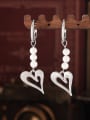 thumb Titanium Steel Imitation Pearl Heart Minimalist Huggie Earring 2