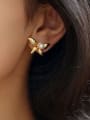 thumb Brass Imitation Pearl Leaf Minimalist Stud Earring 1