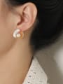 thumb Brass Imitation Pearl Enamel Geometric Minimalist Clip Earring 1